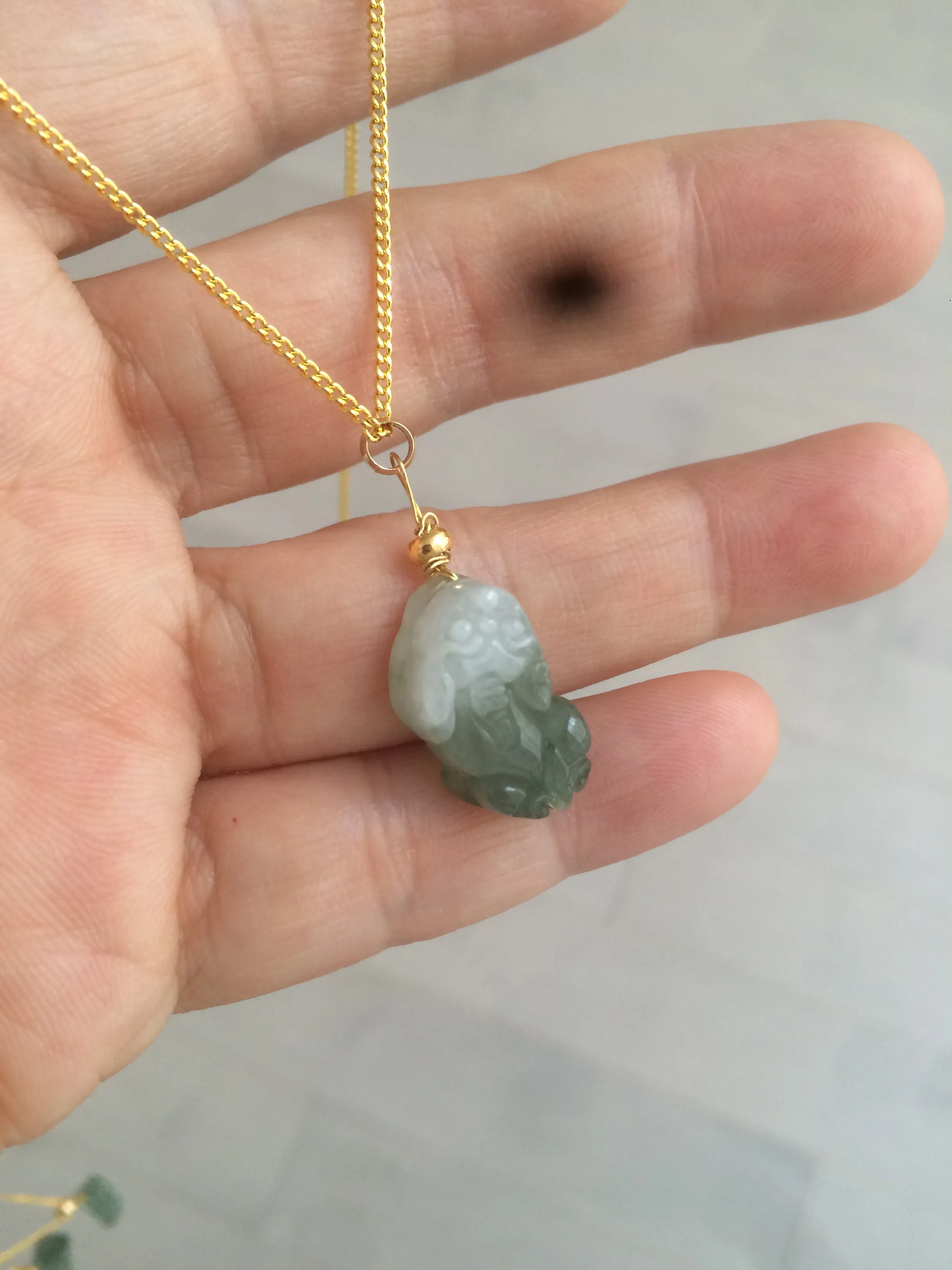 100% natural type A icy watery jadeite jade green/white 3D PiXiu(貔貅) pendant necklace C30