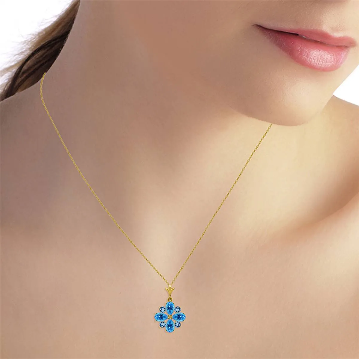 2.43 Carat 14K Solid Yellow Gold Beauvoire Blue Topaz Necklace