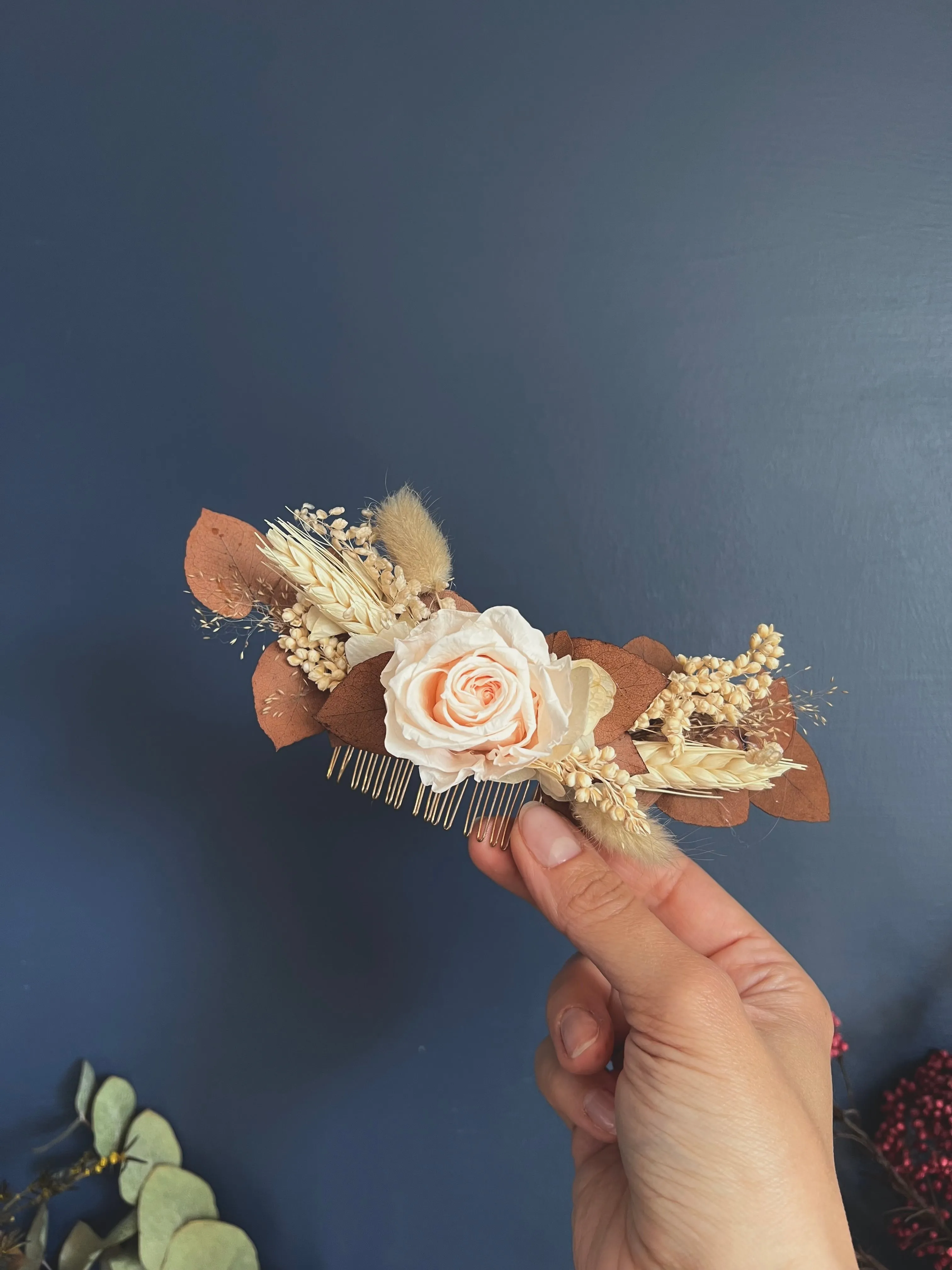 Boho Rustic Floral Hair Comb, Brown and Ivory Flower Hair Accessories, Pastel Flower Headpiece