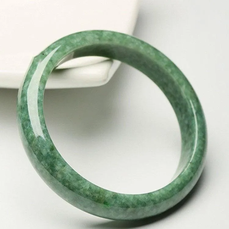 Buddhisttemple Harmony Jade Bracelet: Prosperity & Tranquility