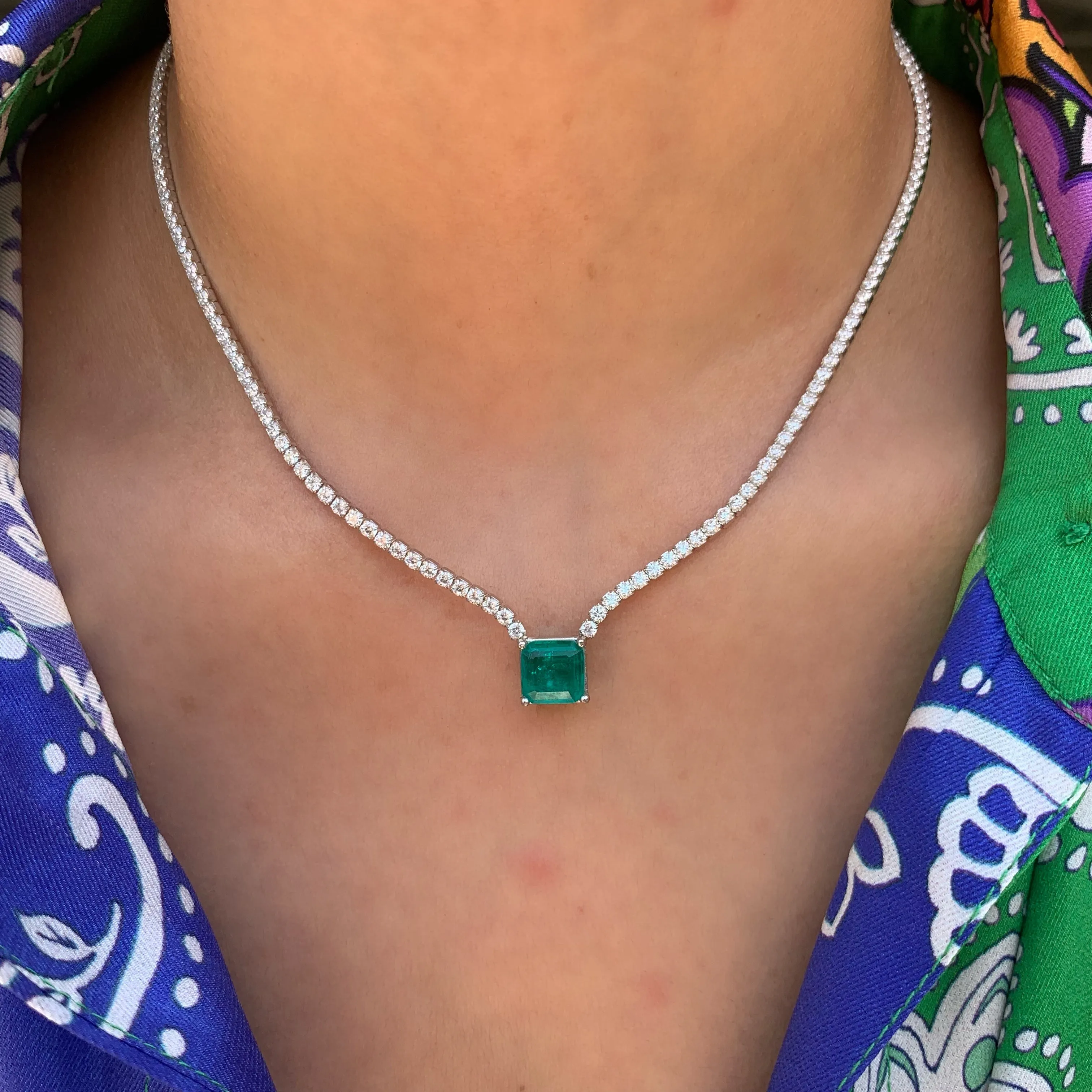 “Contessa” Sterling silver emerald necklace