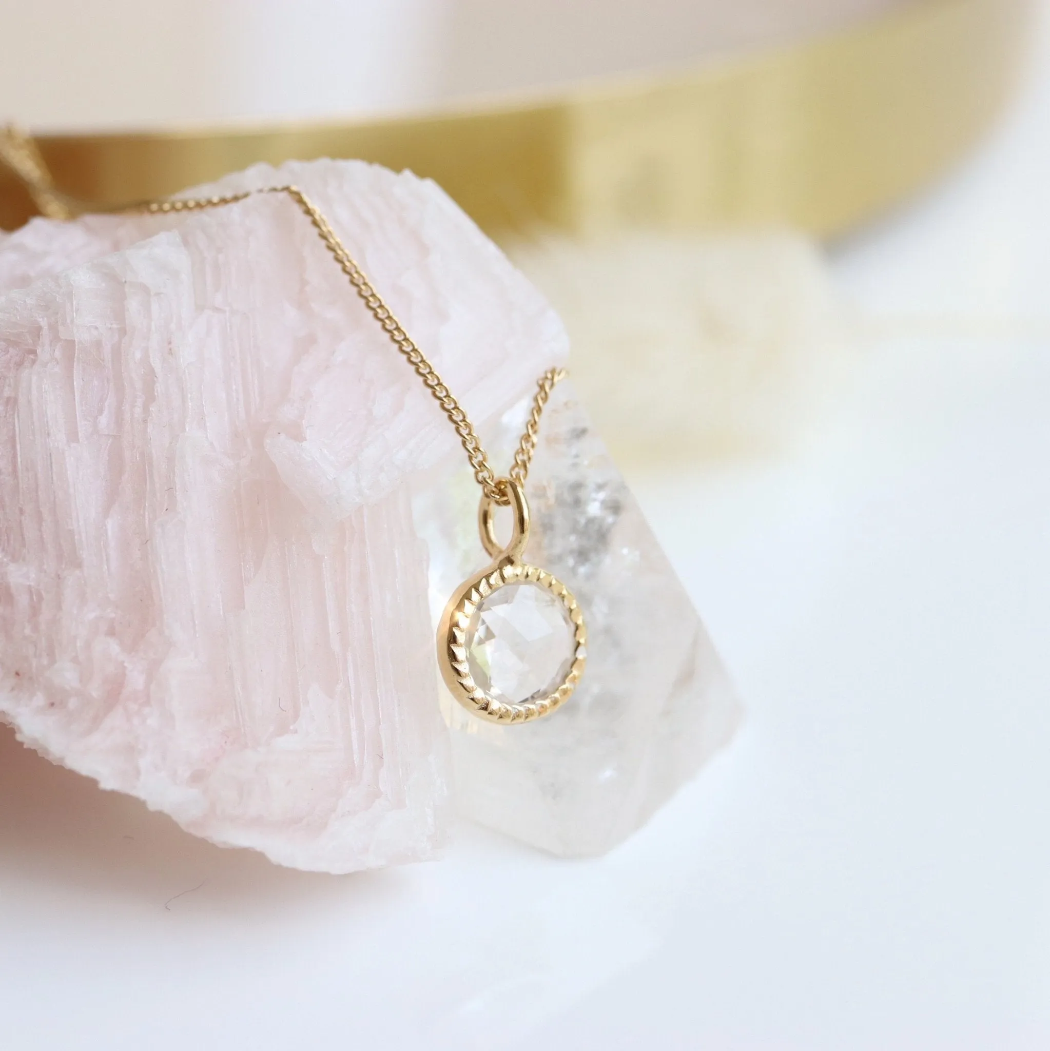 DAINTY LEGACY PENDANT NECKLACE - WHITE TOPAZ & GOLD