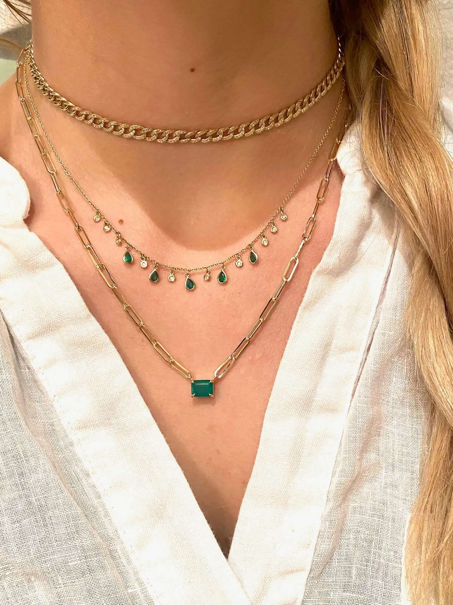 EMERALD AND DIAMOND TEARDROP NECKLACE