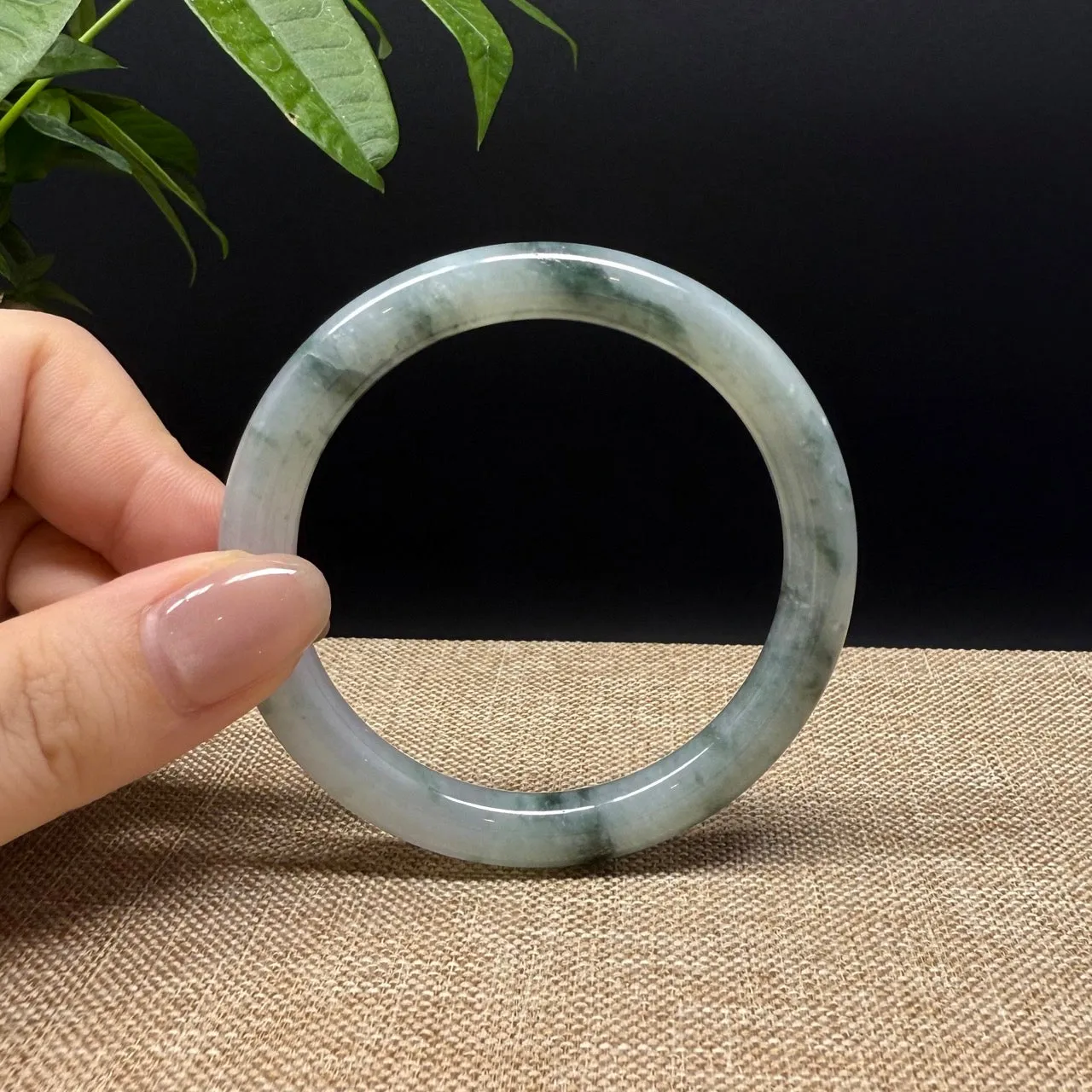 Genuine Burmese Green Jade Jadeite Bangle Bracelet ( 53.4mm )