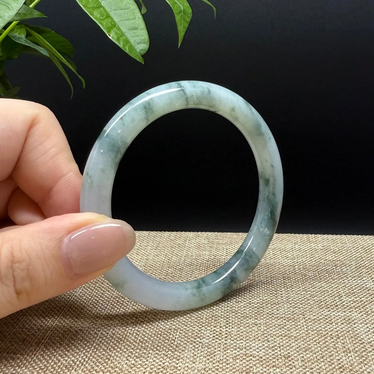 Genuine Burmese Green Jade Jadeite Bangle Bracelet ( 53.4mm )