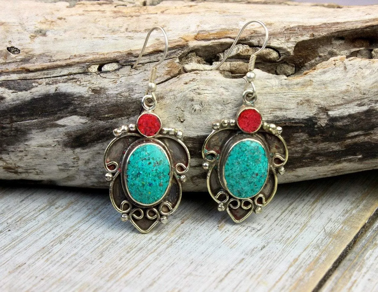 Hanging Leaf Turquoise Earrings