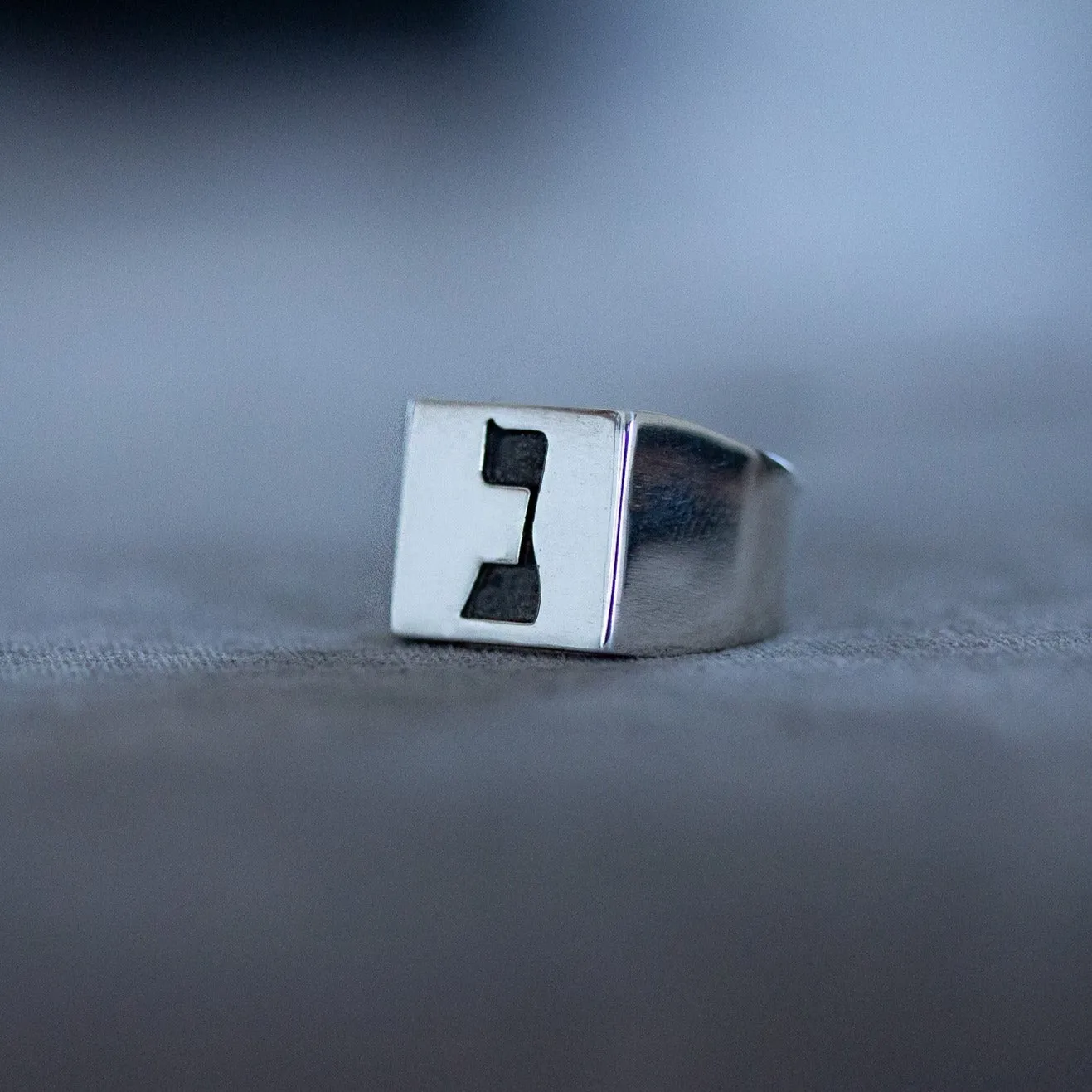 Hebrew Letter NOON Signet Ring  טבעת חותם האות נו"ן