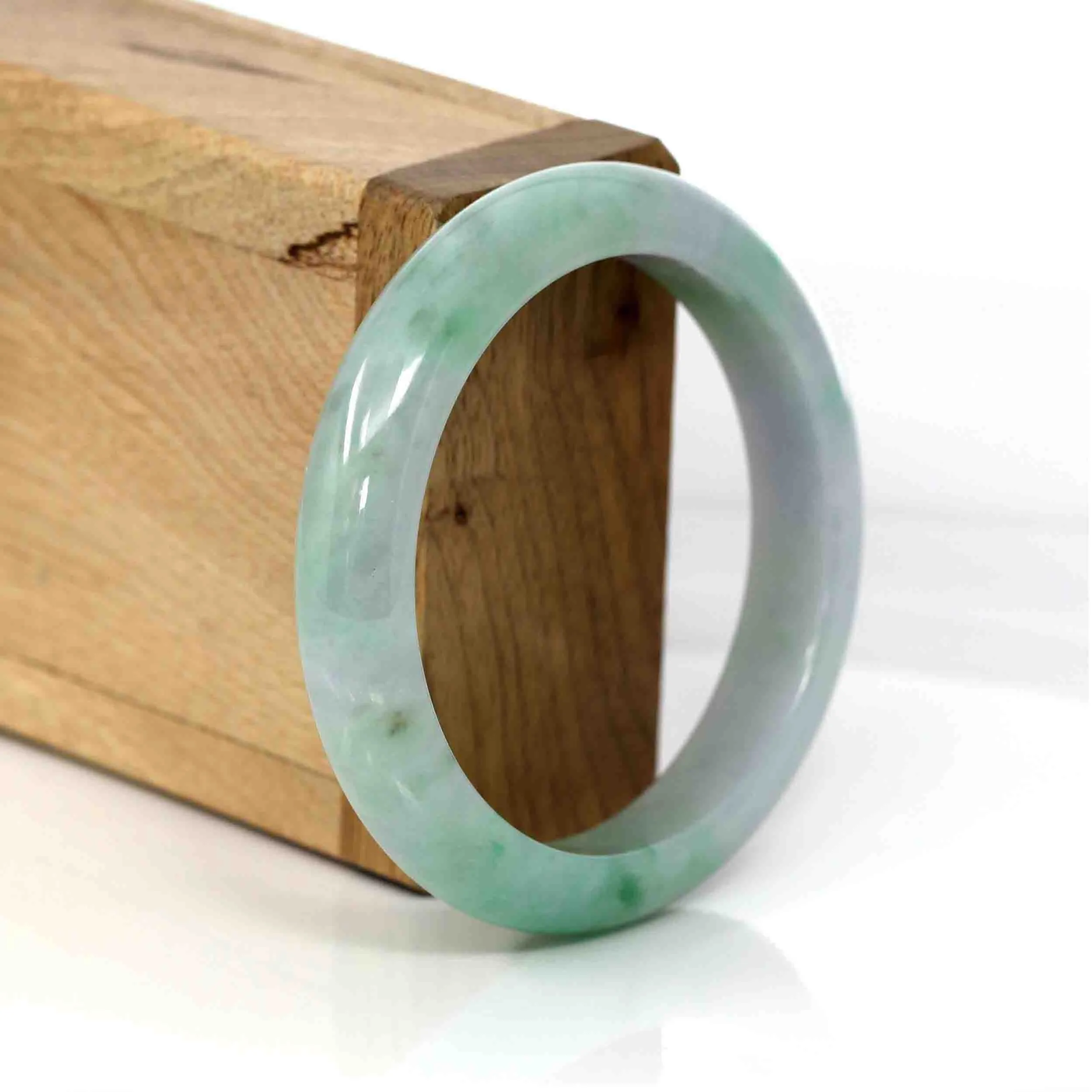 High-quality Lavender-Green Natural Burmese Jadeite Jade Bangle ( 54.82 mm )#332