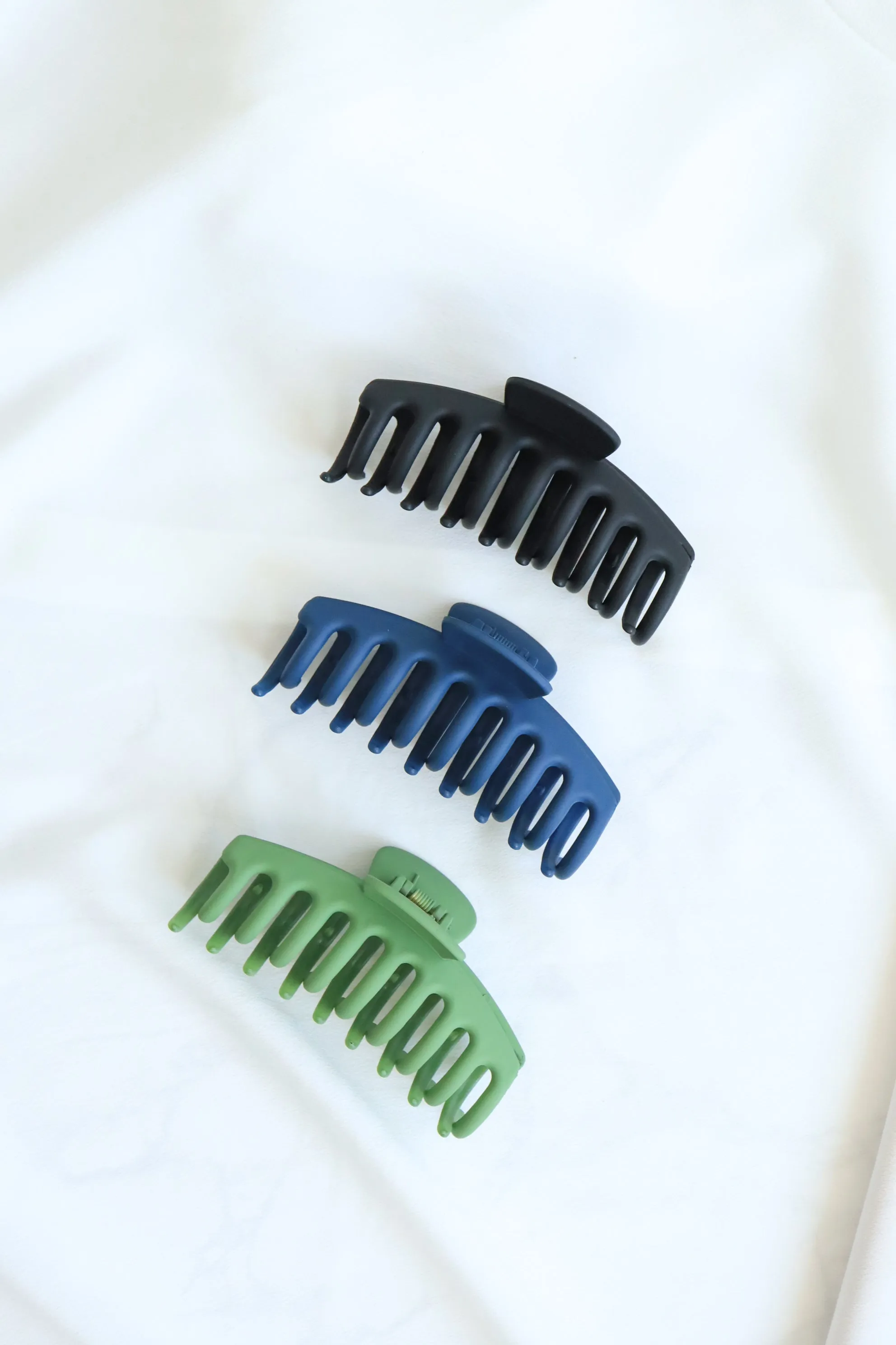 Jenny Style Matte Large Size Color Hair Claw Clips (6 Colors Available)