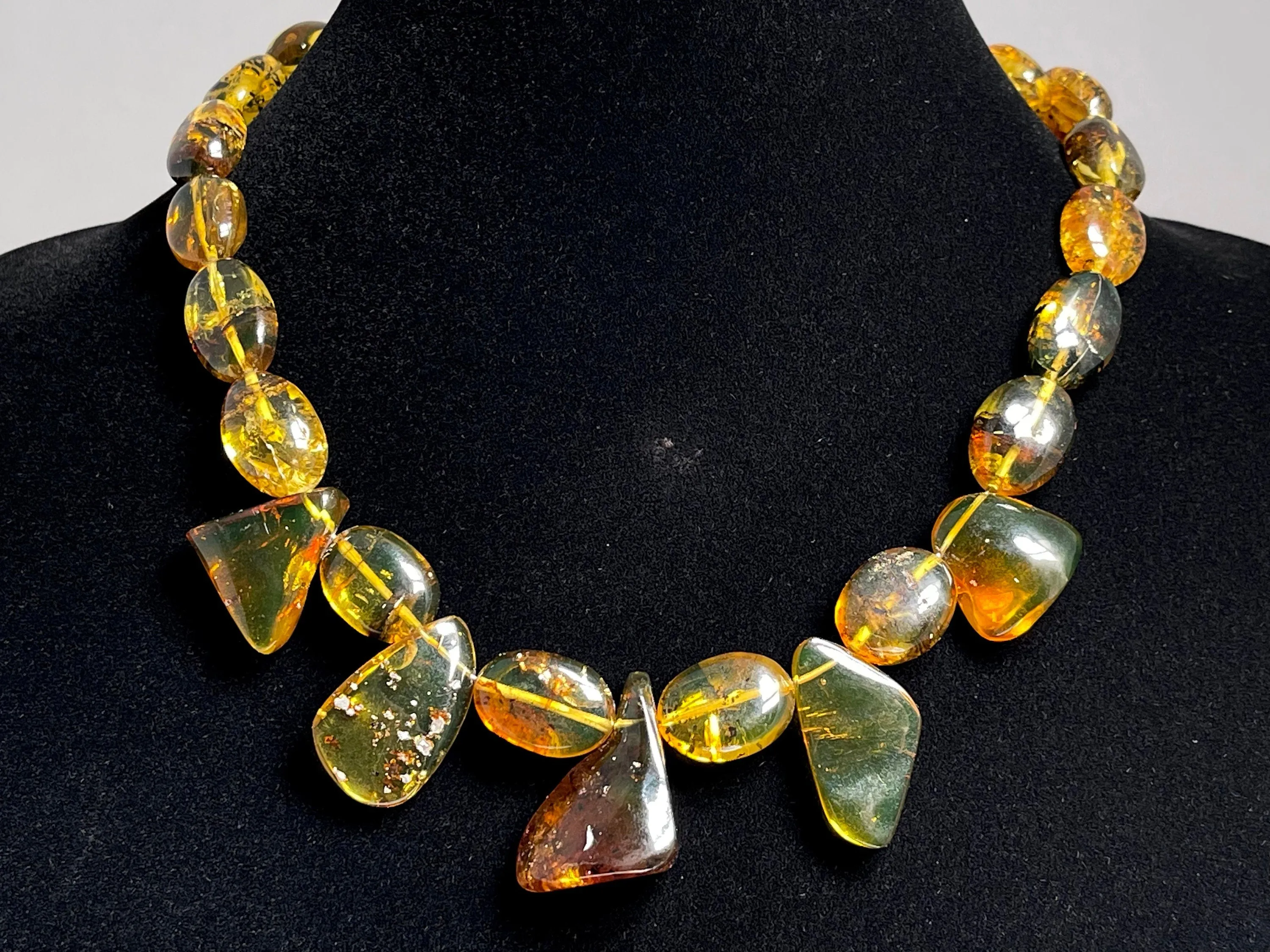 Mexican AMBER Crystal Necklace - Beaded Necklace, Handmade Jewelry, Healing Crystals and Stones, 48561