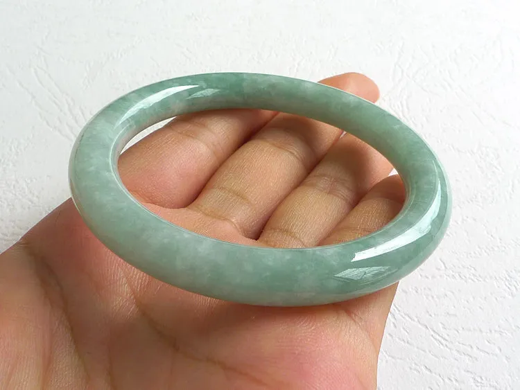 Natural Jade Bangle Jadeite Bangle Internal Diameter 53mm BER469