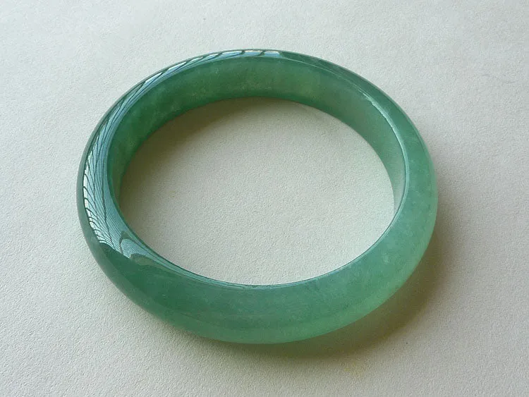 Natural Jade Bangle Jadeite Bangle Internal Diameter 55mm BER226