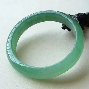 Natural Jade Bangle Jadeite Bangle Internal Diameter 55mm BER226