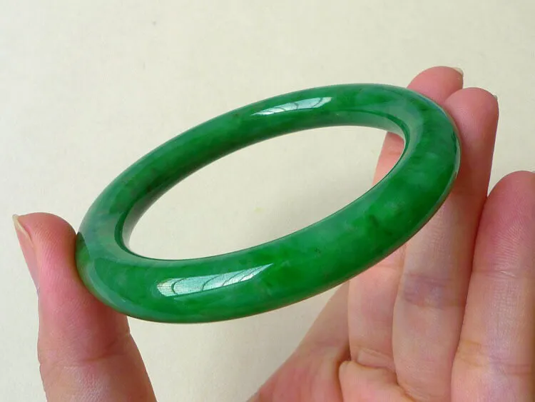 Natural Jade Bangle Jadeite Bangle Internal Diameter 57mm BER911