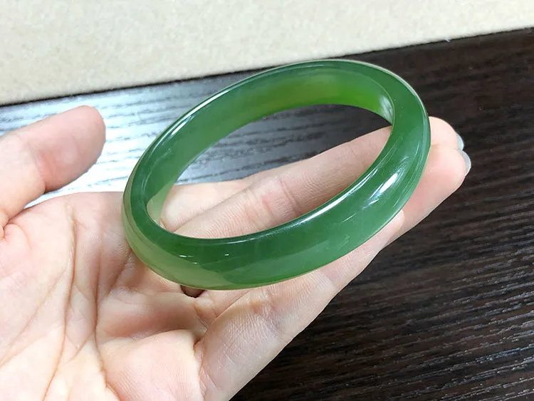 Natural Jade Bangle Nephrite Bangle Internal Diameter 60mm NBE014