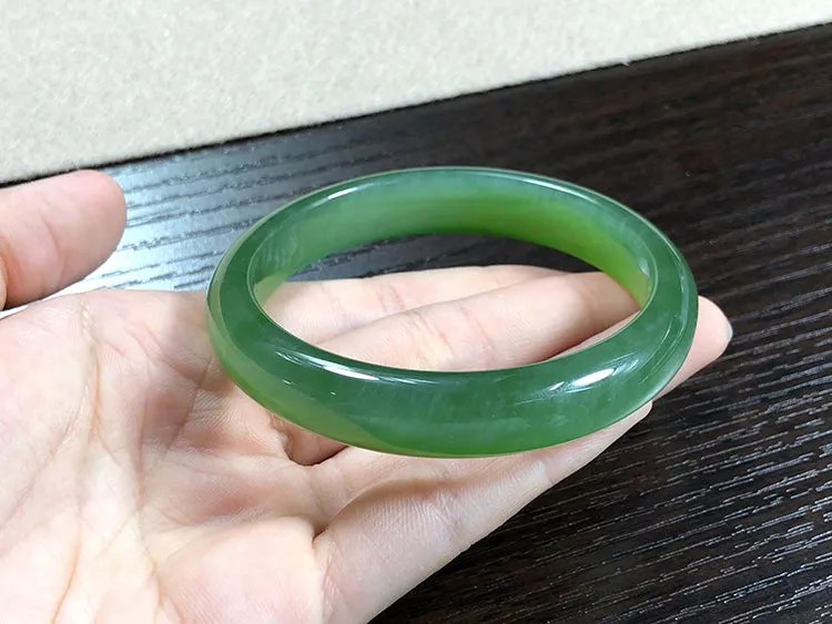 Natural Jade Bangle Nephrite Bangle Internal Diameter 60mm NBE014