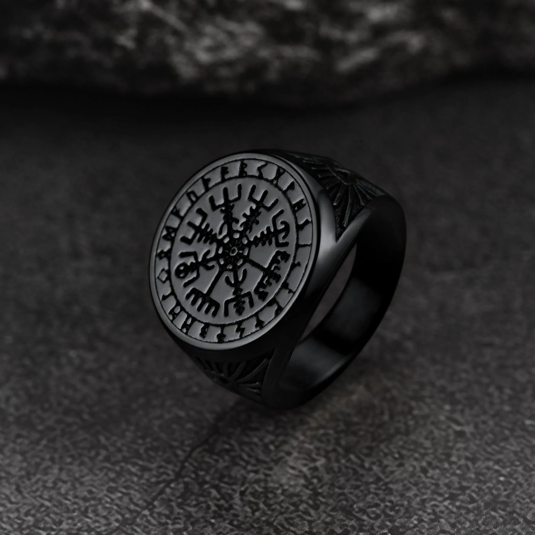 Norse Viking Compass Ring Vegvisir Signet Ring