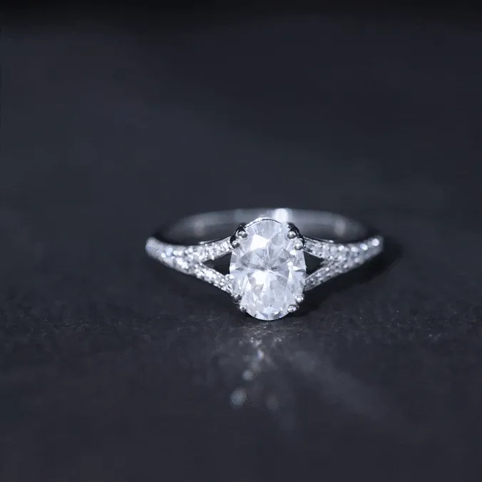 Oval Cut Moissanite Split Shank Engagement Ring