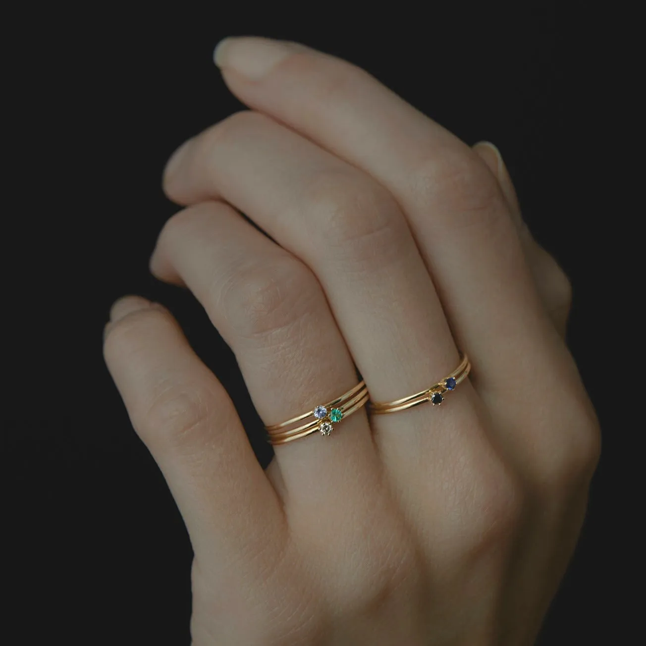 R1601E | Baby Emerald Ring