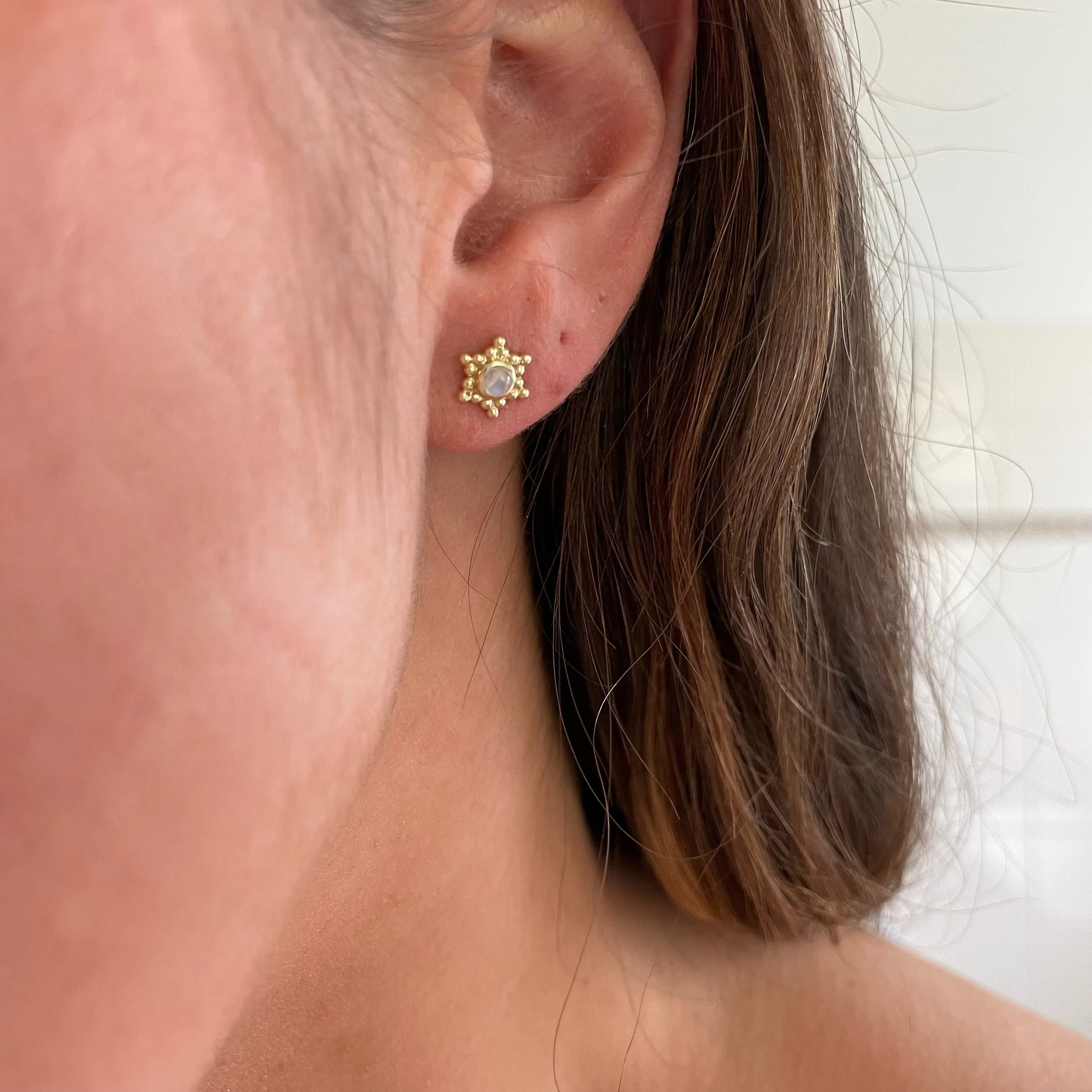 Sol Gold Earrings