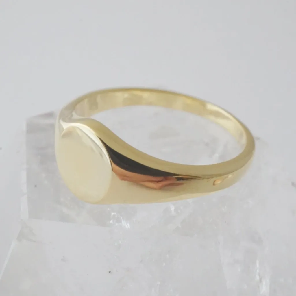 Taylor Signet Ring