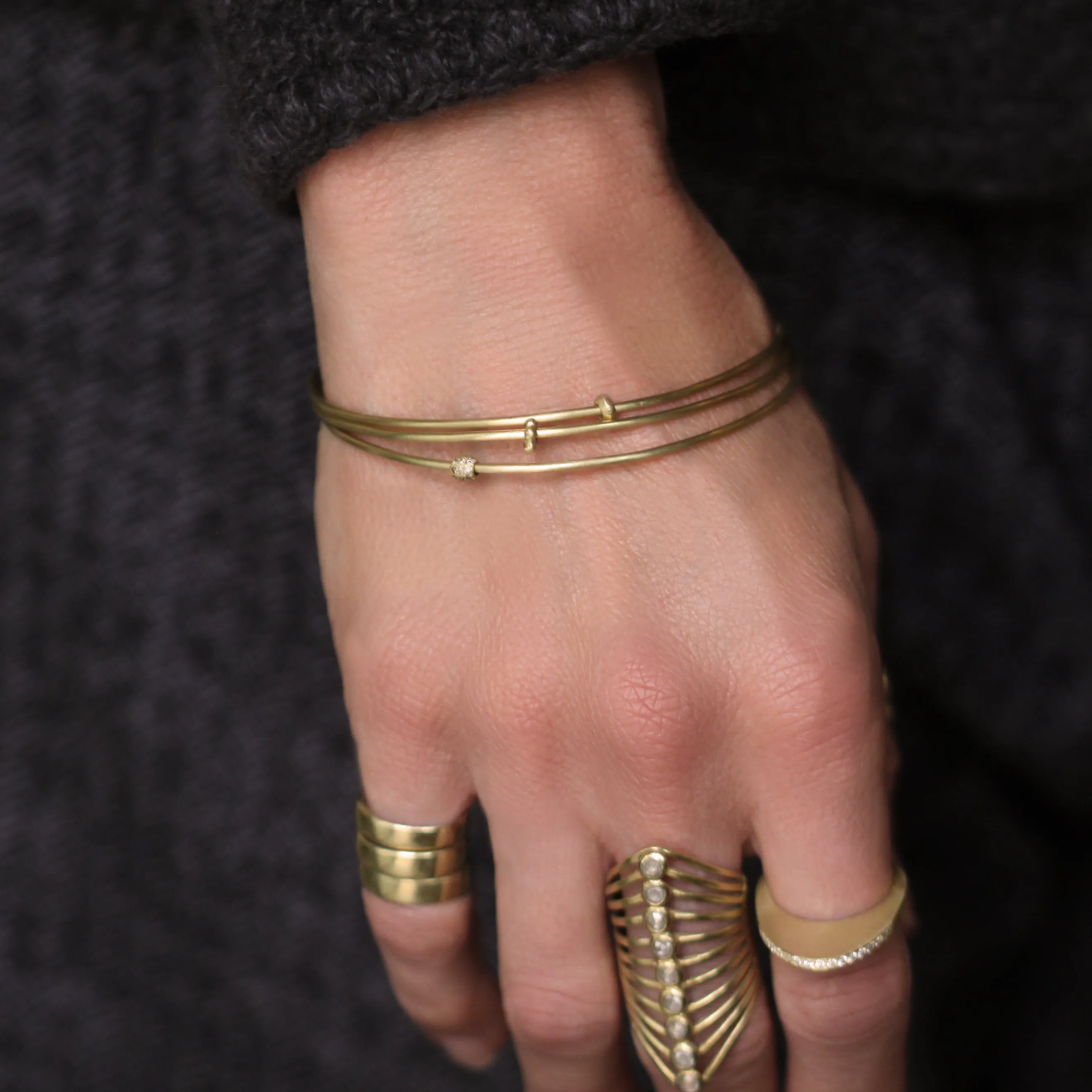 The Gold Bangle with Flower Bead